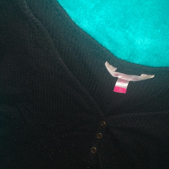 Black Top with Buttons - Picture 1 of 2